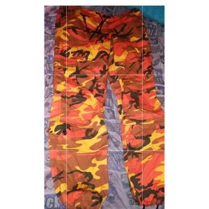 Camouflage cargo pants